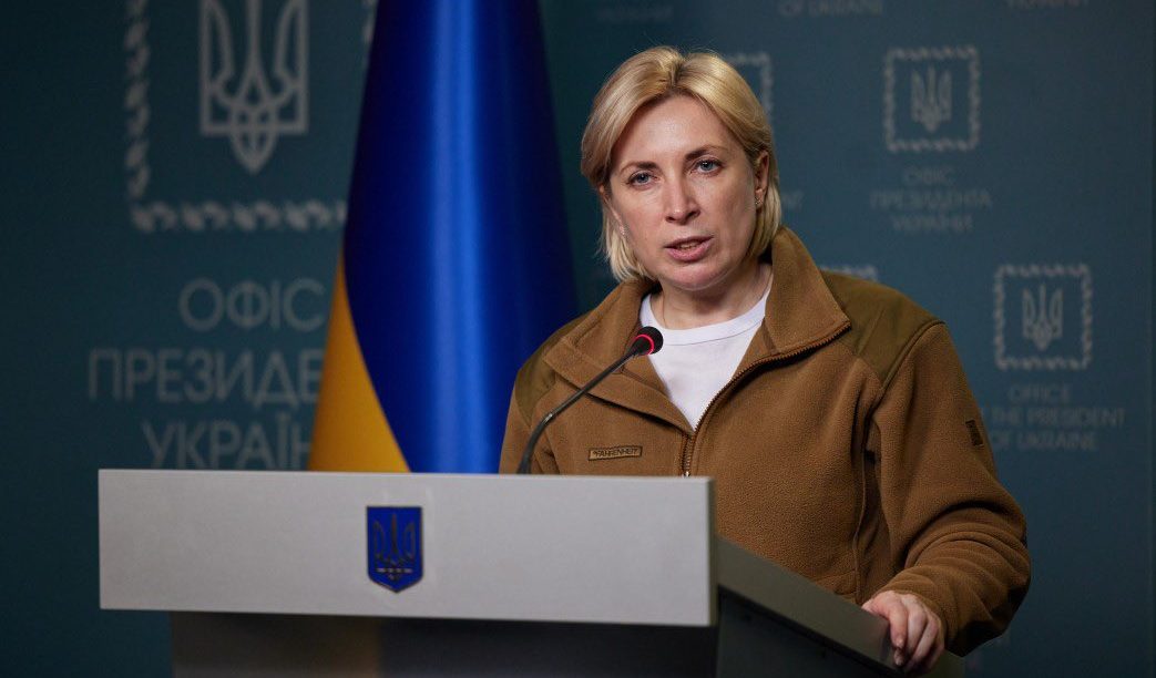 Ucraina, appello alla Russia: "Fate uscire i civili da Mariupol"