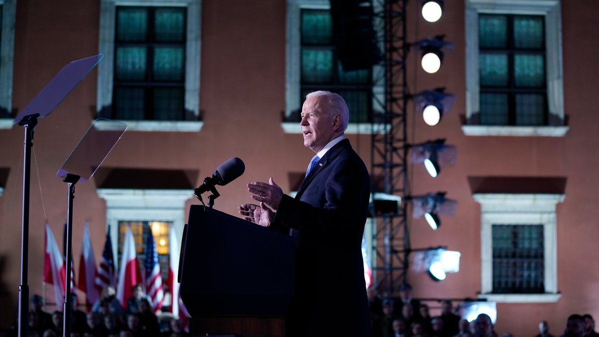 Guerra in Ucraina, Joe Biden attacca: "Putin è un macellaio, non può restare al potere"