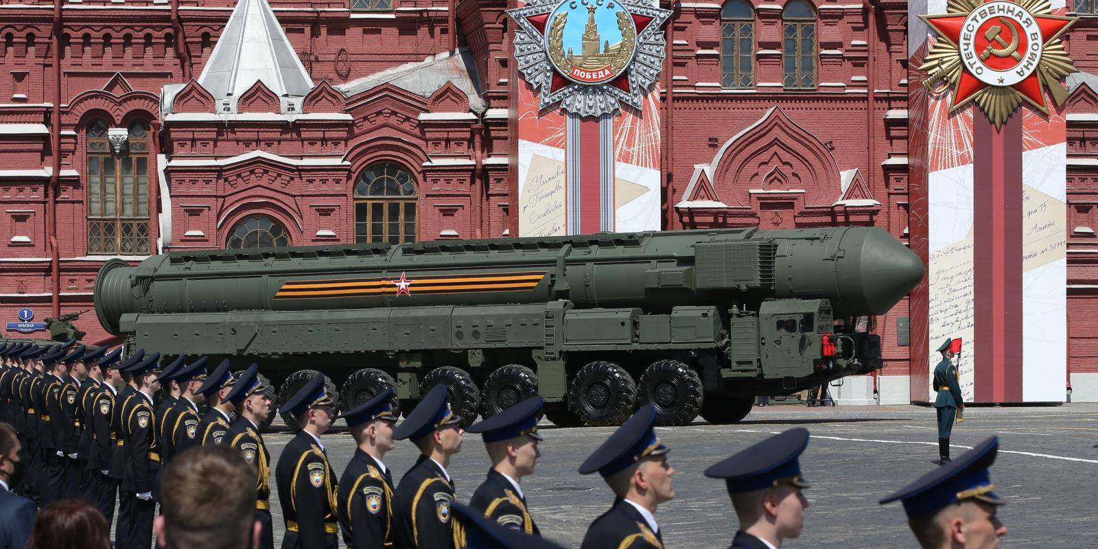 Russia, ricatti e quattro scenari per premere il bottone (nucleare)