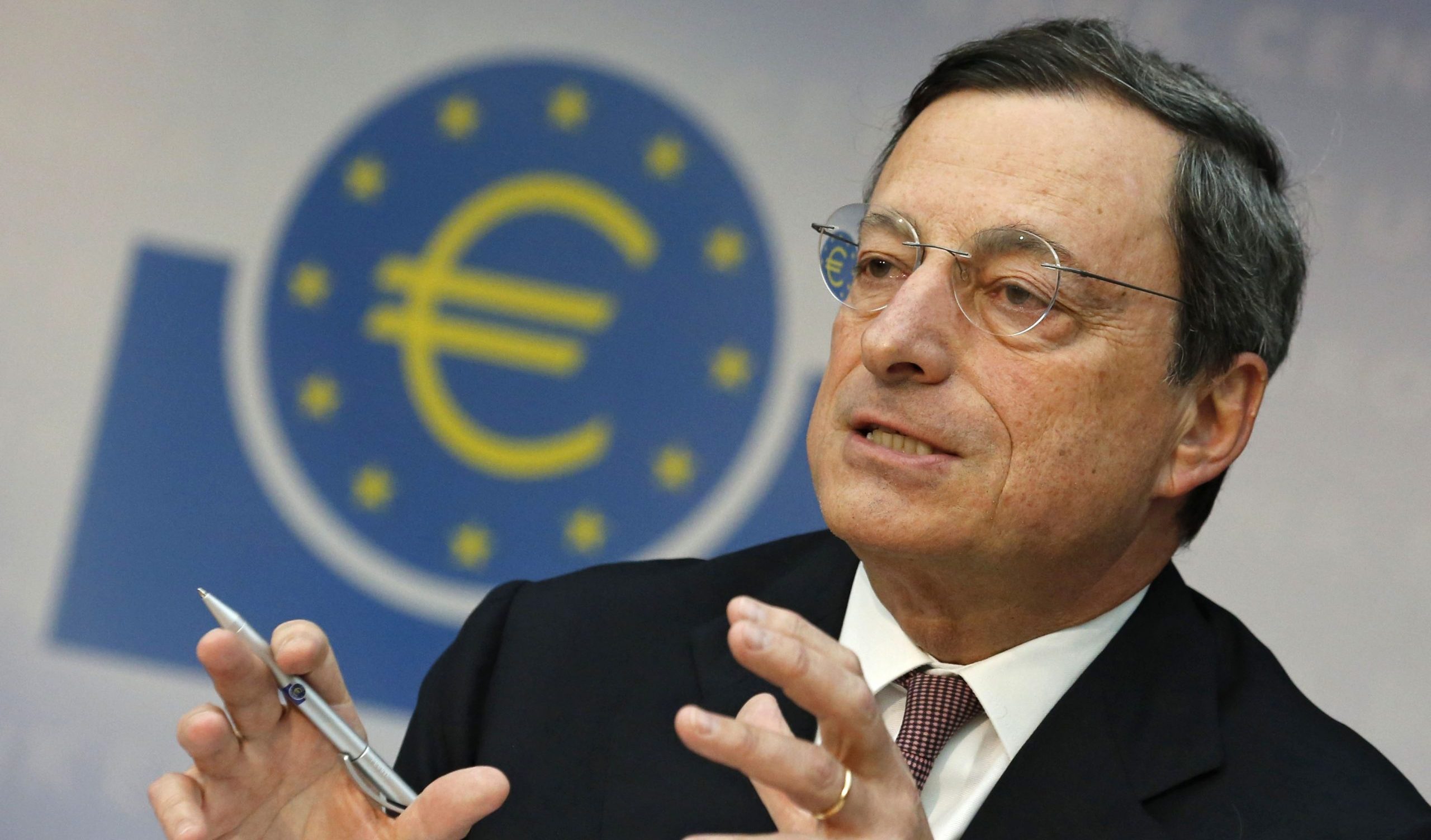 Ucraina, Draghi: "La Ue sta agendo compatta sull'emergenza umanitaria. Quasi 24 mila profughi in Italia"