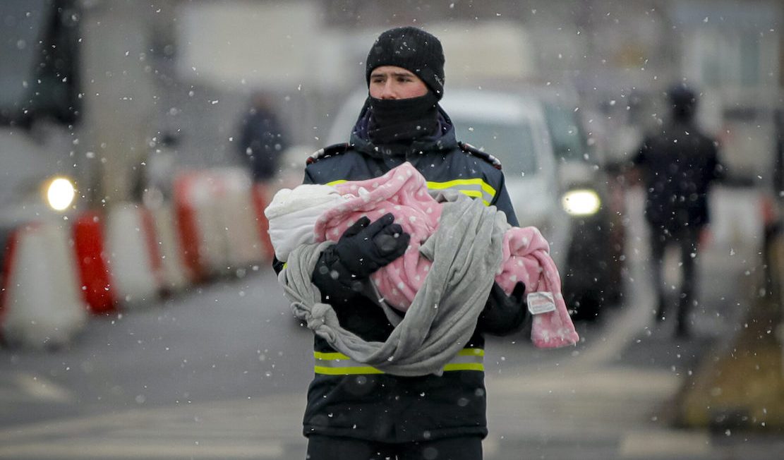 Ucraina, uccisi finora 143 bambini, 216 quelli feriti