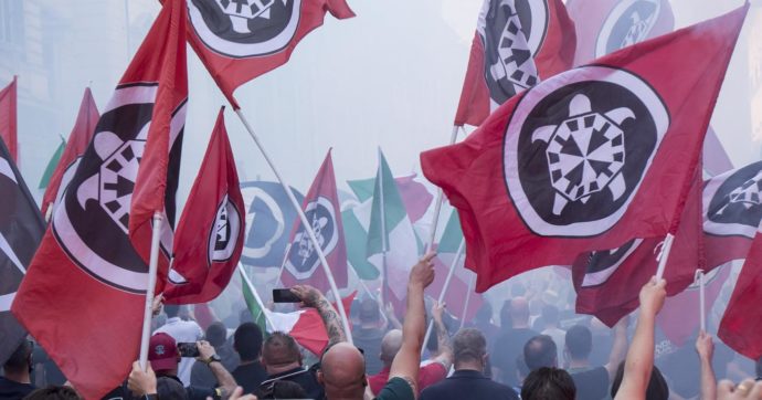 Verona, 23 membri di Casapound indagati, Fratoianni: "Perché il governo non scioglie le organizzaioni fasciste?"