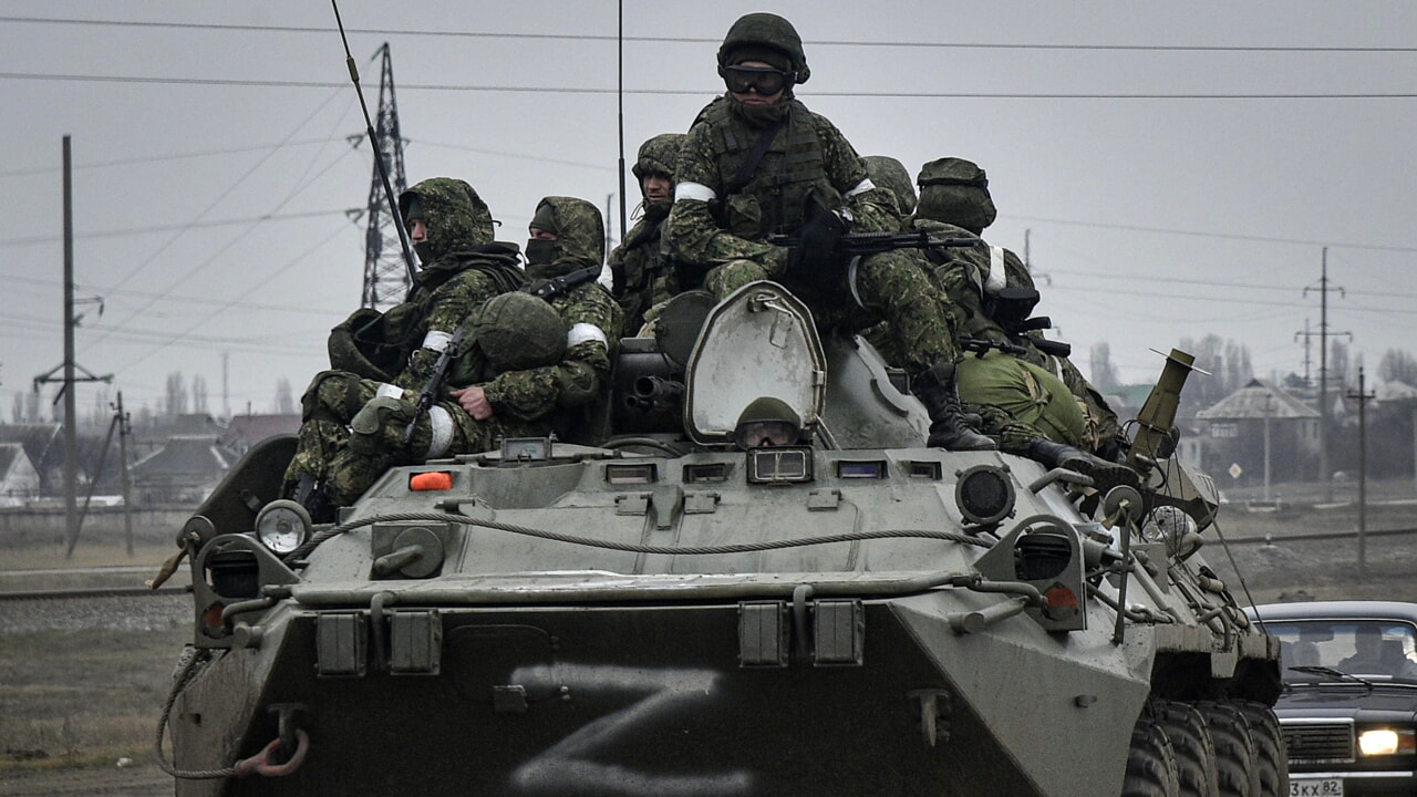 Ucraina, le forze armate russe sequestrano un convoglio umanitario diretto a Mariupol
