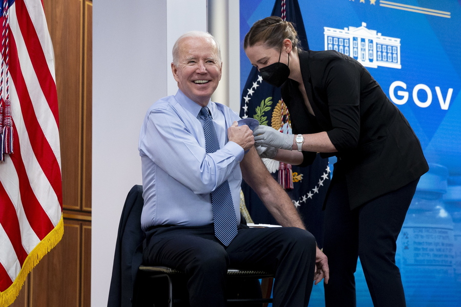 Joe Biden ha ricevuto la quarta dose del vaccino anti-Covid