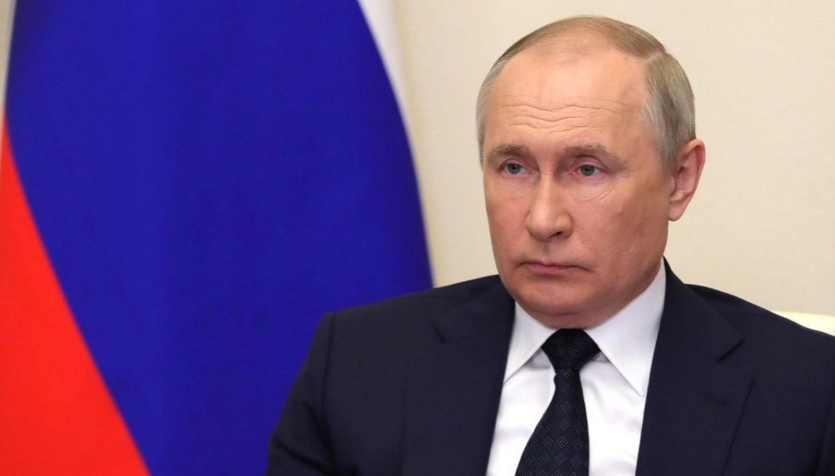 Putin, il parere del dott. Bellantone: "Più che un tumore potrebbe essere ipertiroidismo"