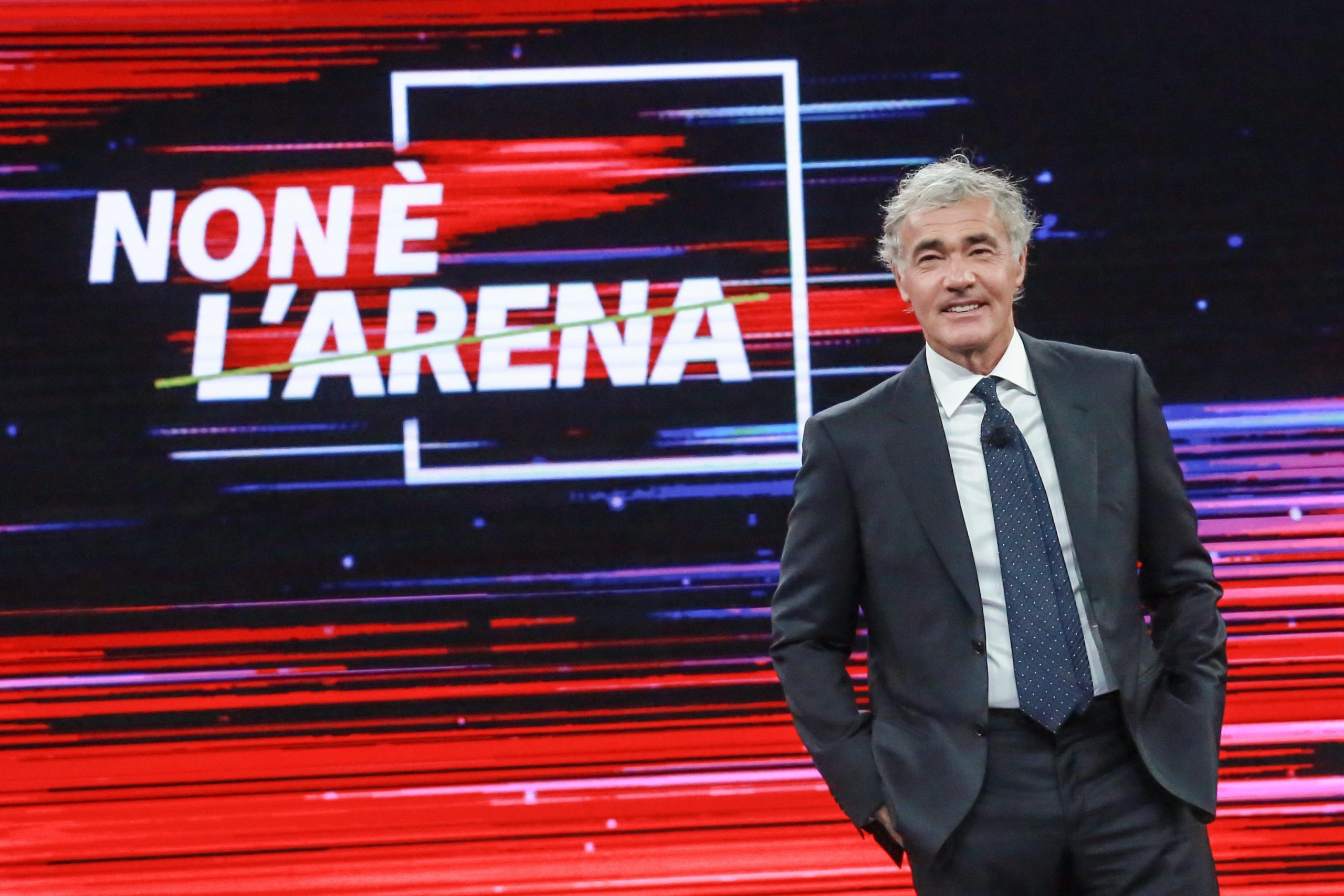 Non è l'Arena, Giletti si confronta con Cacciari e Orsini: "Giusto ospitare opinionisti filorussi nei talk show?"