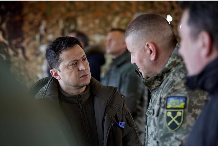 Guerra Ucraina-Russia, parla il premier Zelensky: "Sono pronto a parlare con Putin"