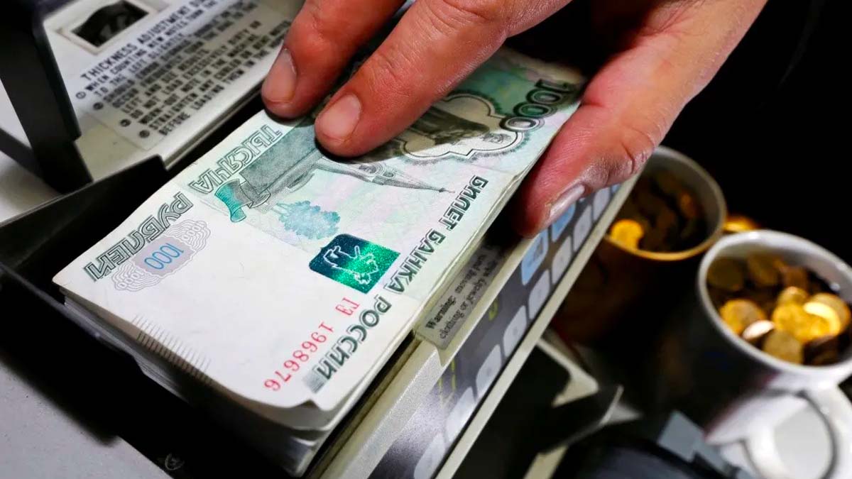 La Russia ha saldato un debito di 649,2 milioni di dollari in rubli. Ecco come è stato possibile