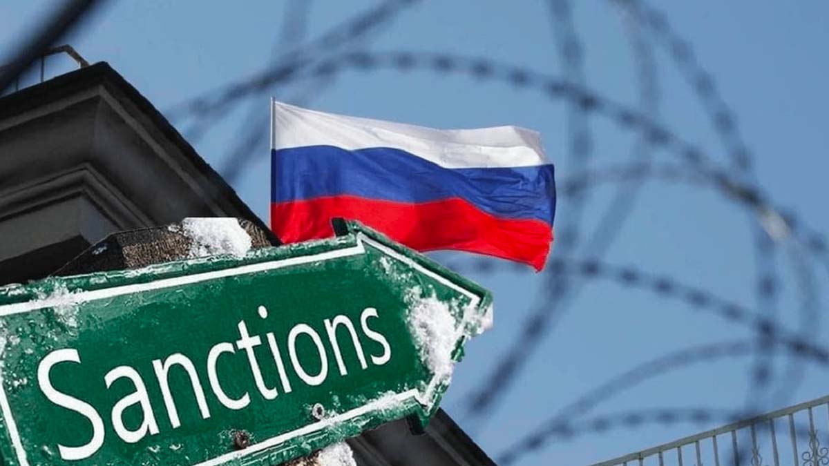 Russia, Paypal e Revolut interrompono le relazioni con Mosca: stop alle transazioni