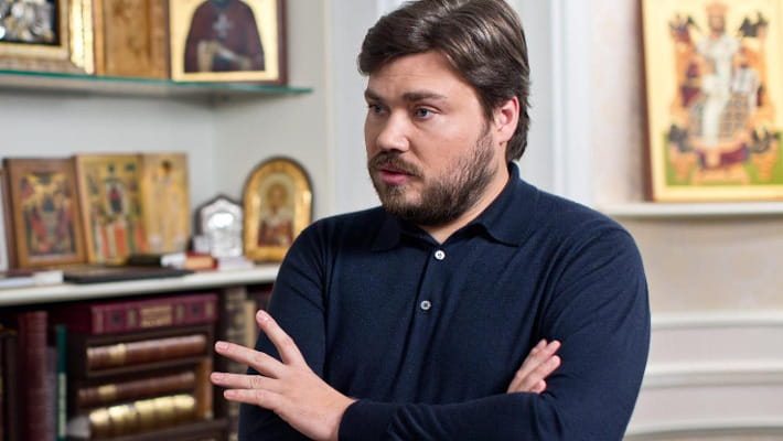 Konstantin Malofeev, l'oligarca estimatore di Salvini usa la sua tv per negare il ruolo russo nella strage di Bucha