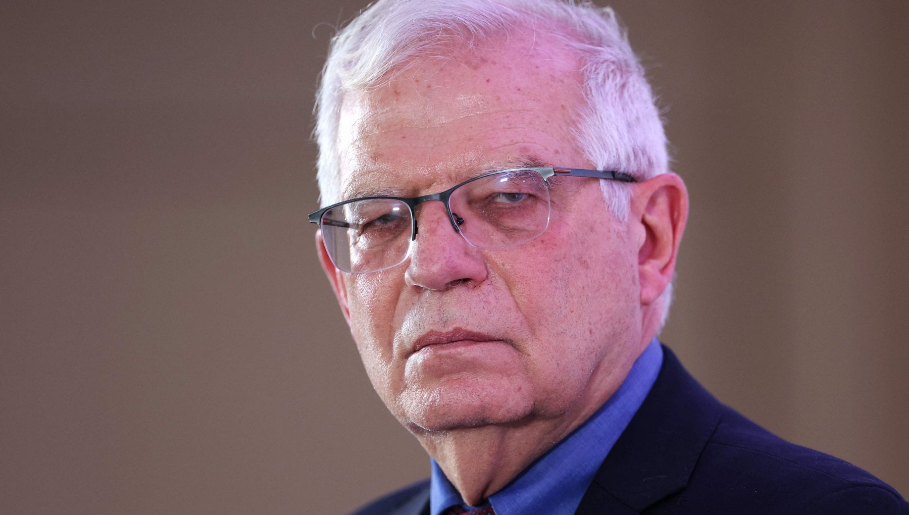 Borrell contro Mosca: "Ha industrializzato la disinformazione e la usa come un'arma"