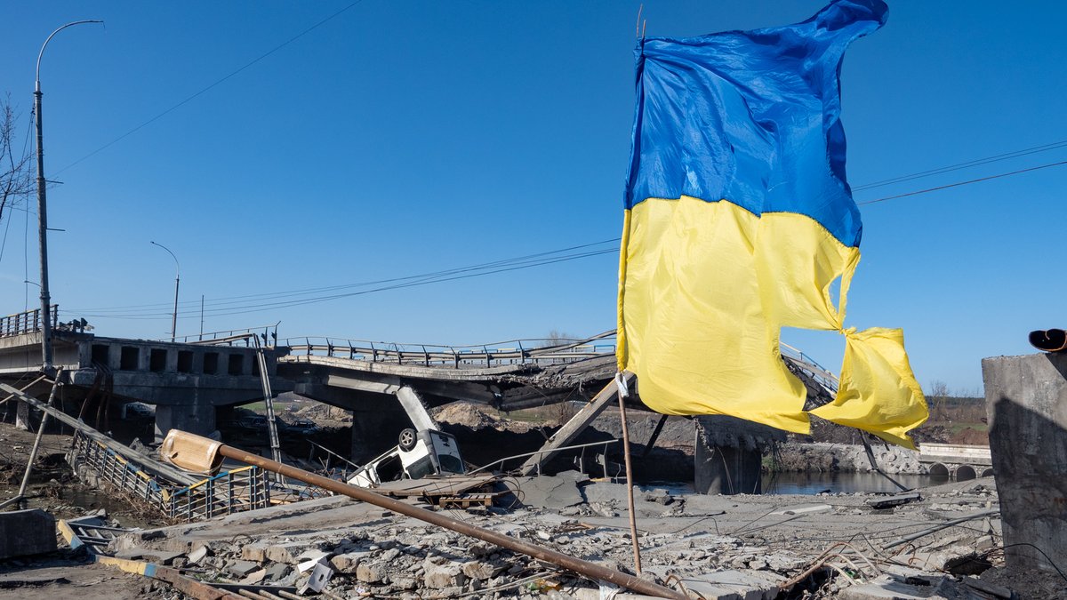 Ucraina, gli 007 di Londra: "Aiuti umanitari ostacolati dai danni alle infrastrutture provocati dai russi"
