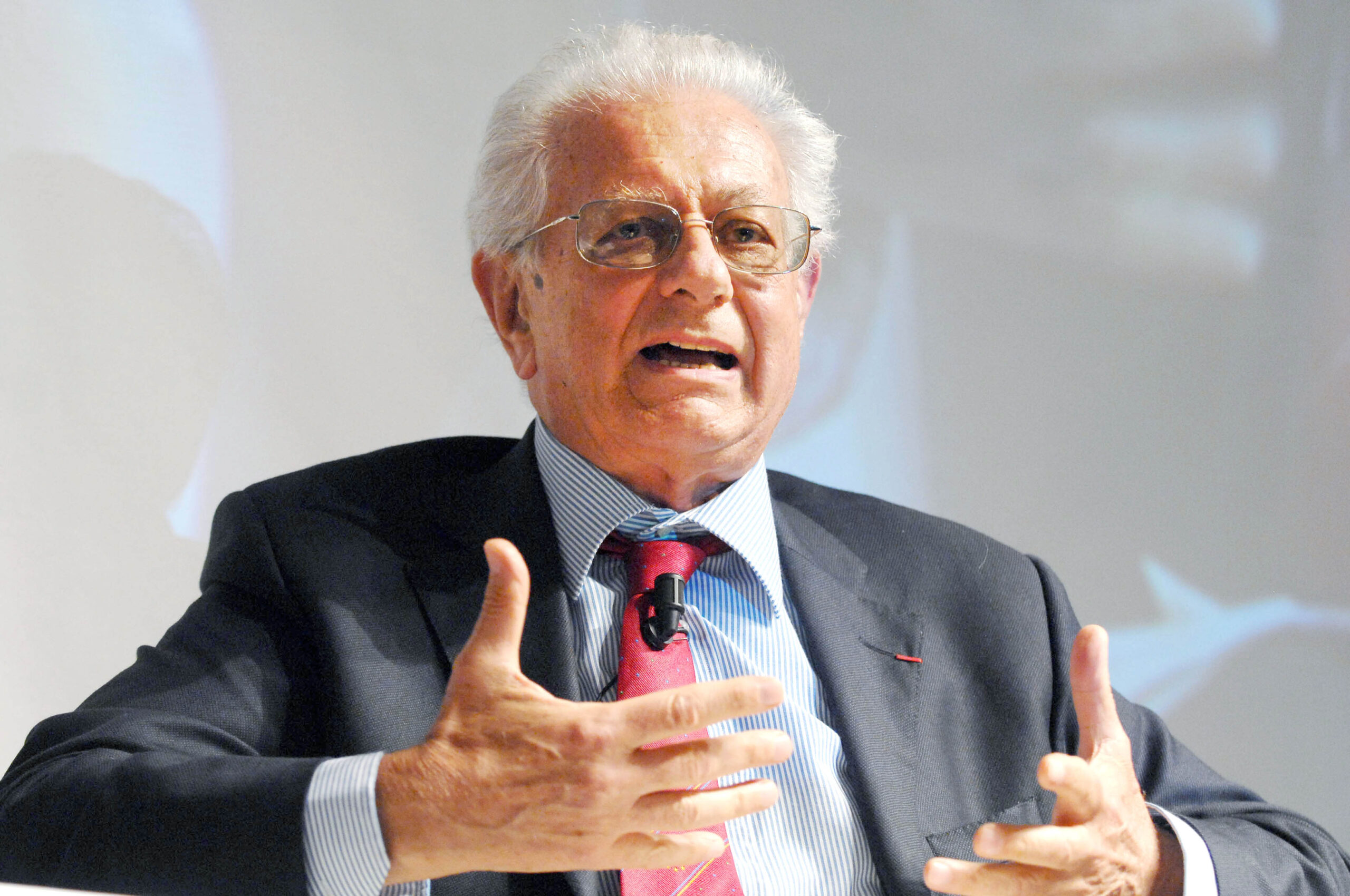 E' morto Luigi Berlinguer, l'ex ministro aveva 91 anni. Il Pd: "Lascia una grande eredità"