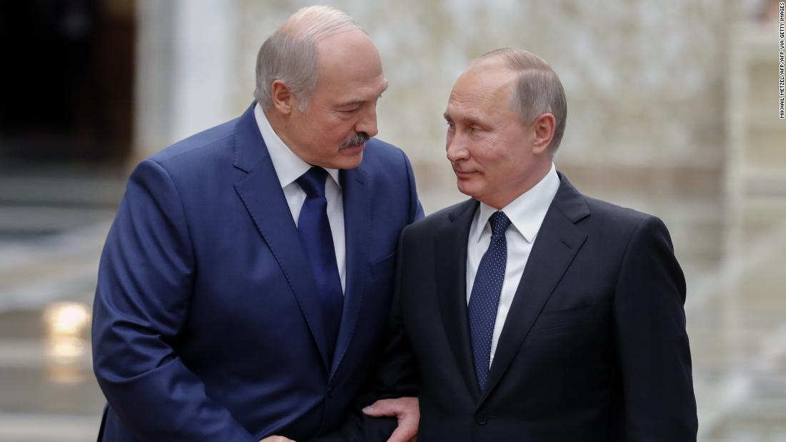 Bielorussia, Lukashenko fantoccio di Putin fino alla fine: "La Russia può contare sempre su di noi"
