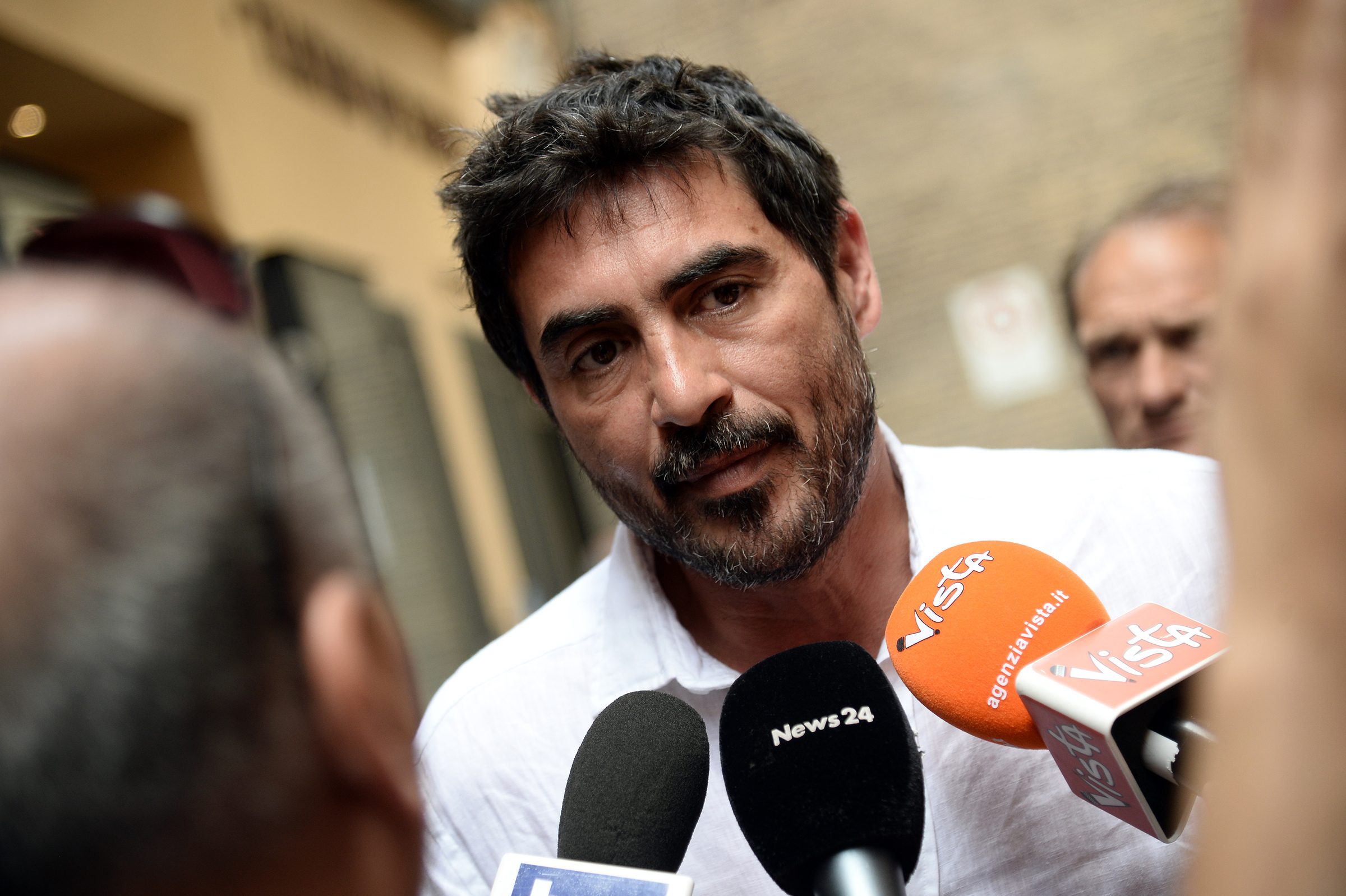 Caso Lollobrigida, Fratoianni: "Arroganza da privilegiato, gli italiani non hanno bisogno di lui"