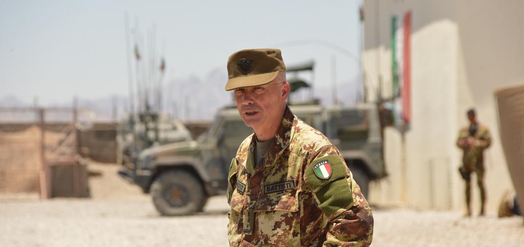 Il generale Battisti risponde a Orsini: "Se venisse colpito un paese Nato, l'Italia non potrebbe restare neutrale"