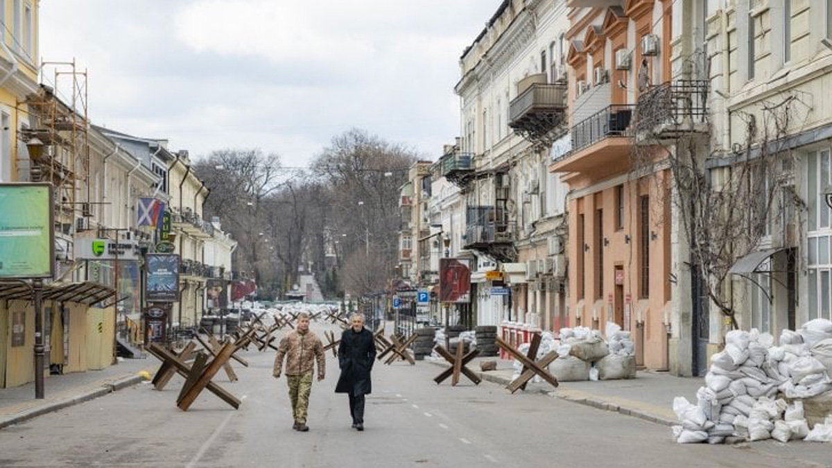 Ucraina, Kiev risponde a Mosca: "Vendicheremo gli attacchi a Odessa"