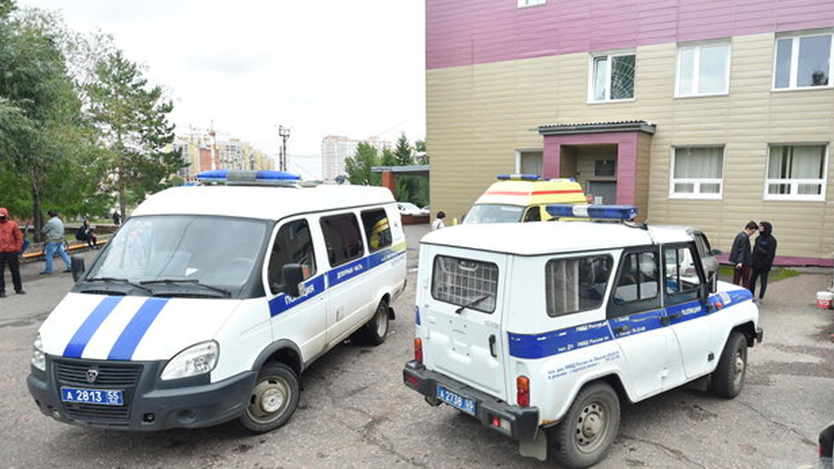 Russia, uomo entra armato in un asilo e spara: morti due bambini e una maestra