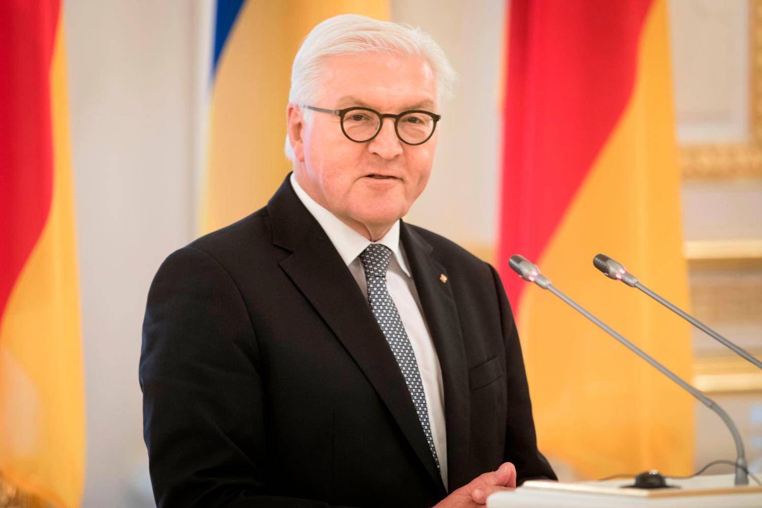 "Vicino alla Russia in passato": Kiev non vuole la visita del presidente tedesco Steinmeier