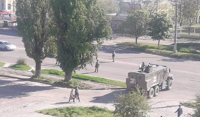 Il capo dell'amministrazione russa: "Nessun piano per unire Kherson alla Crimea"