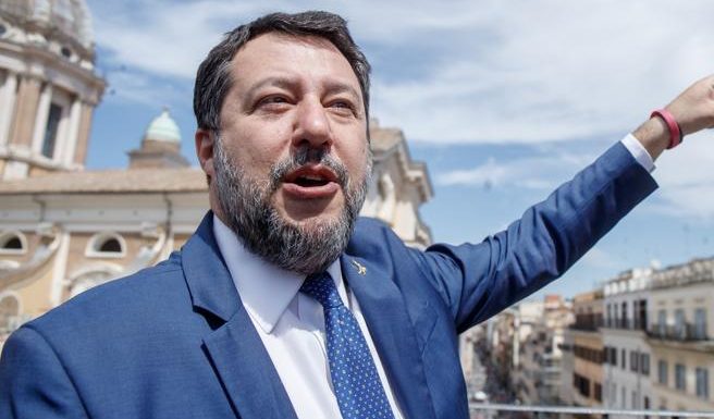 Centrodestra, Salvini: "Non vedo partiti unici od ostili. La collaborazione con Forza Italia è  fondamentale"