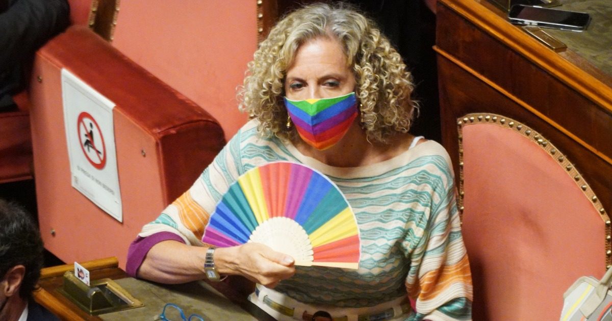 Il Pd ripresenta al Senato il ddl Zan (identico): riparte la battaglia contro l'omotransfobia