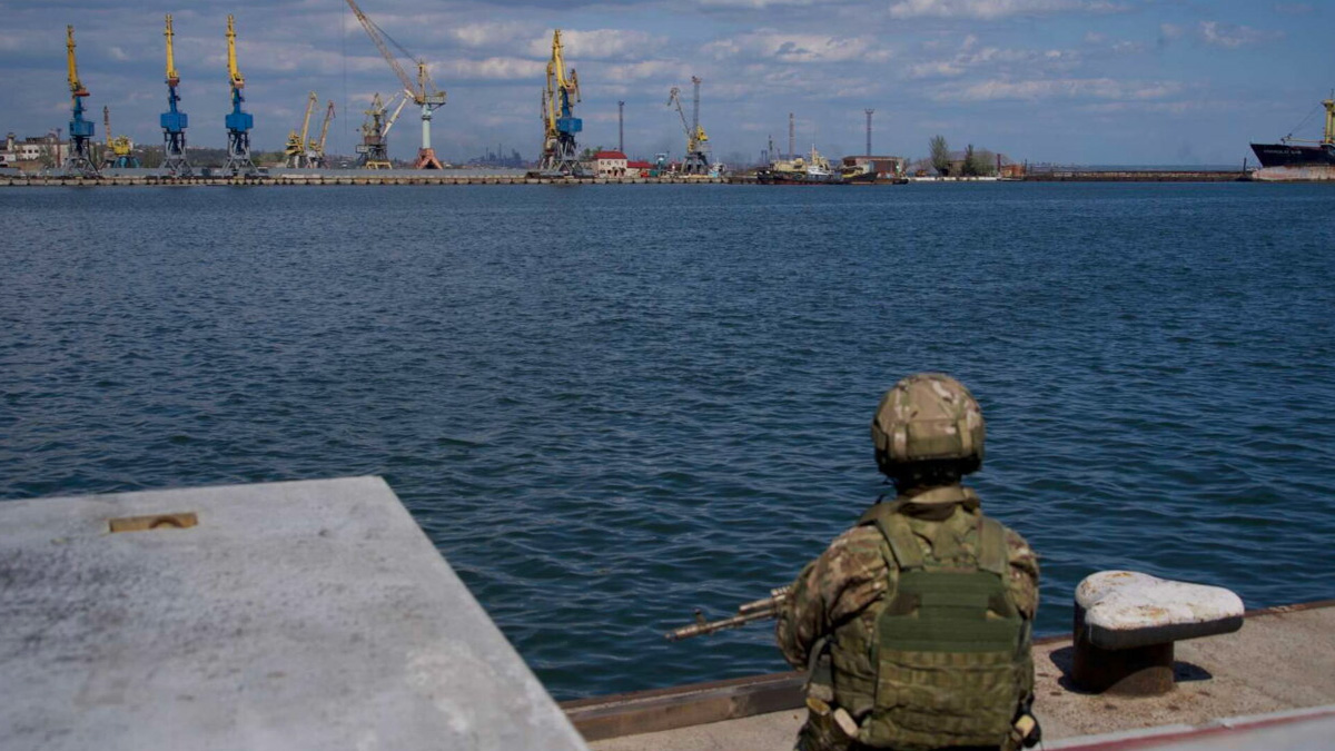 Ucraina, un carico di metallo salpa da Mariupol verso la Russia. Kiev: "E' un saccheggio"