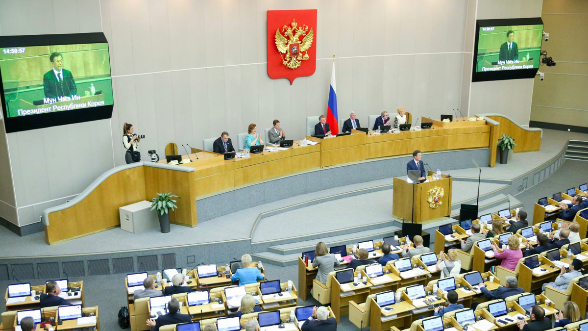 Mosca, la Duma approva la chiamata alle armi online: per i russi non è una bella notizia