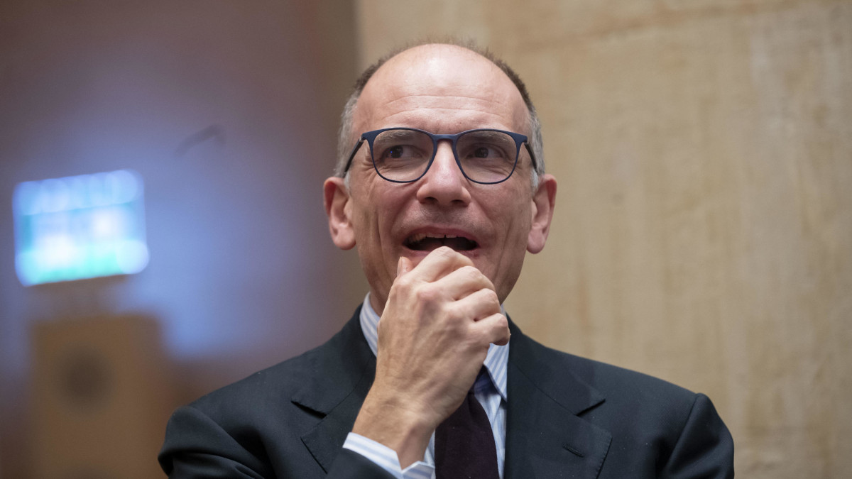 Letta: "Senza una coalizione di centro-sinistra allargata Salvini e Meloni guideranno il governo"