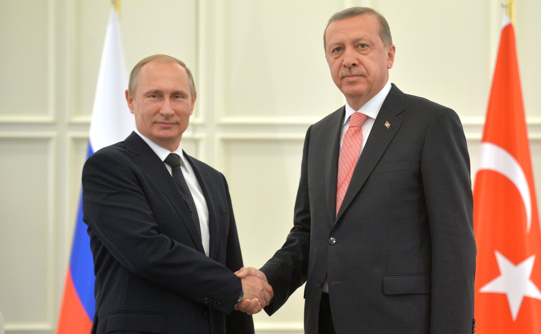 La Nato e il Sultano Erdogan, doppiogiochista di Ankara