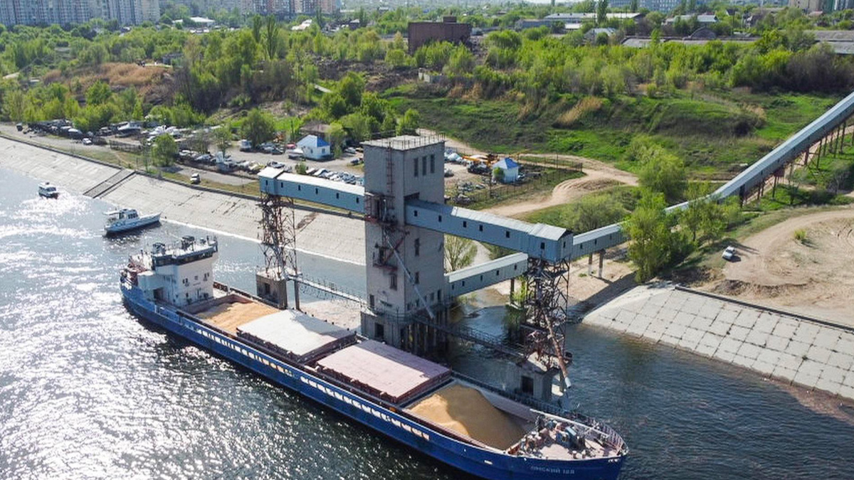 Ucraina, i porti tornano a funzionare: già partite le prime esportazioni di grano