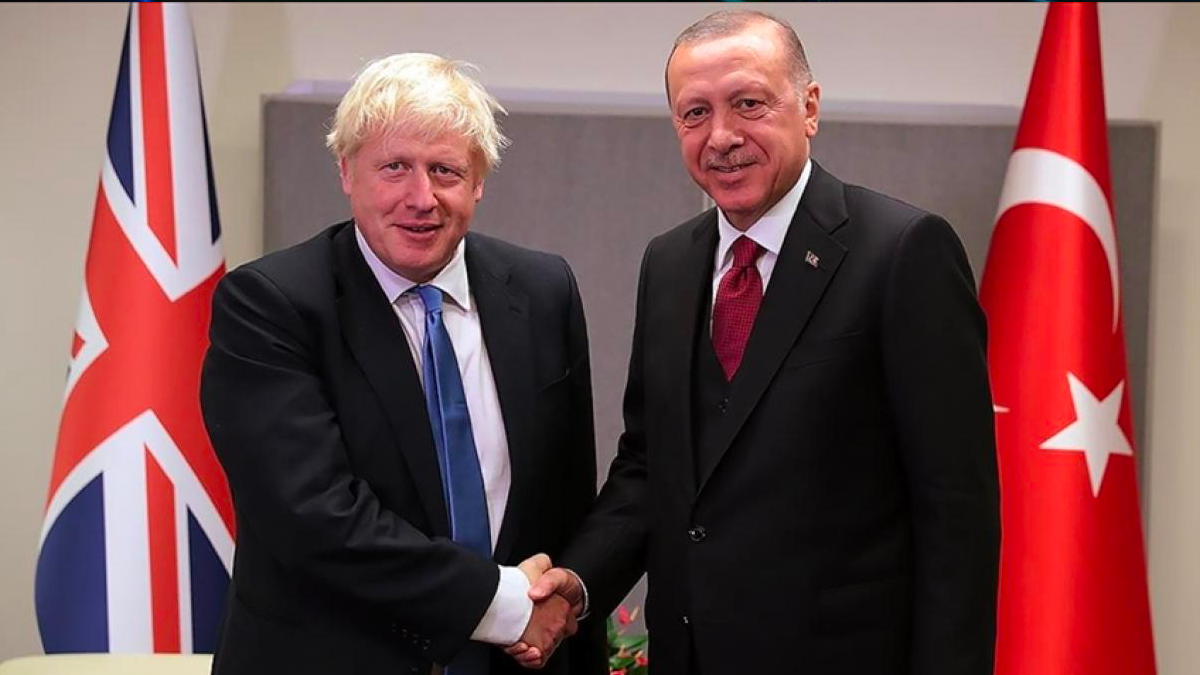 Nato, Johnson ed Erdogan a colloquio: si tratta sull'ingresso di Finlandia e Svezia