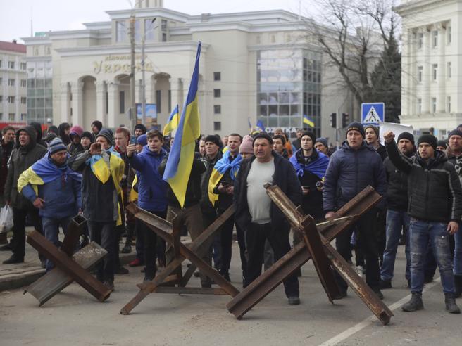 kherson Ucraina, il governo: "Kherson annessa alla Russia? Possono dire quello che vogliono, noi la libereremo"