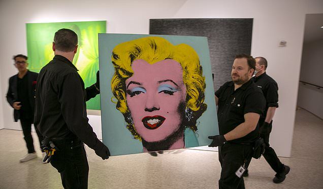 Andy Warhol, la sua Marilyn Monroe batte Picasso: serigrafia venduta alla cifra record di 195 milioni