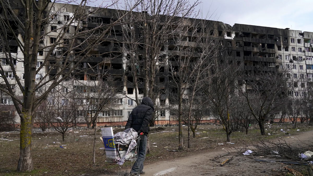 Ucraina, anche uno svedese a processo a Donetsk con l'accusa di essere un mercenario Ucraina, anche uno svedese a processo a Donetsk con l'accusa di essere un mercenario