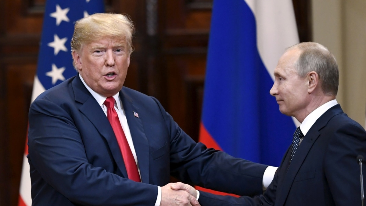 Gli 007 Usa certi che Putin cercherà di interferire nel voto di Midterm (e Trump ci spera...)