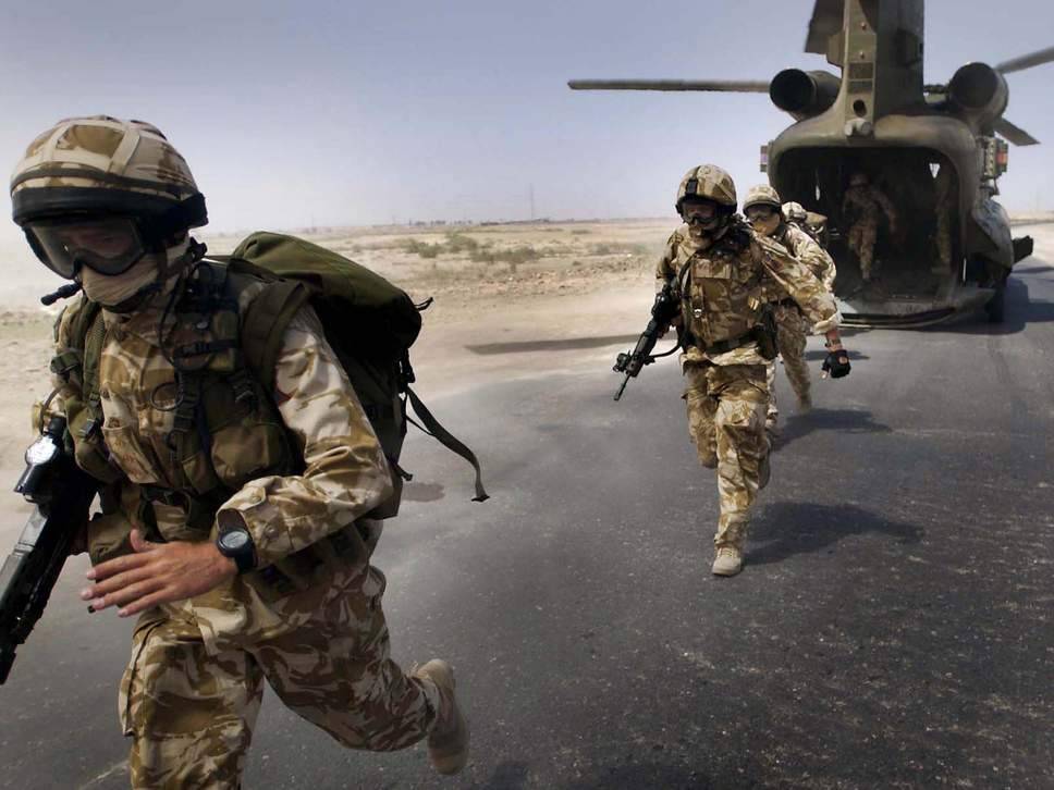 Scoperto un documento dove il nuovo capo dell'esercito britannico ordina di essere pronti 'a combattere la Russia'