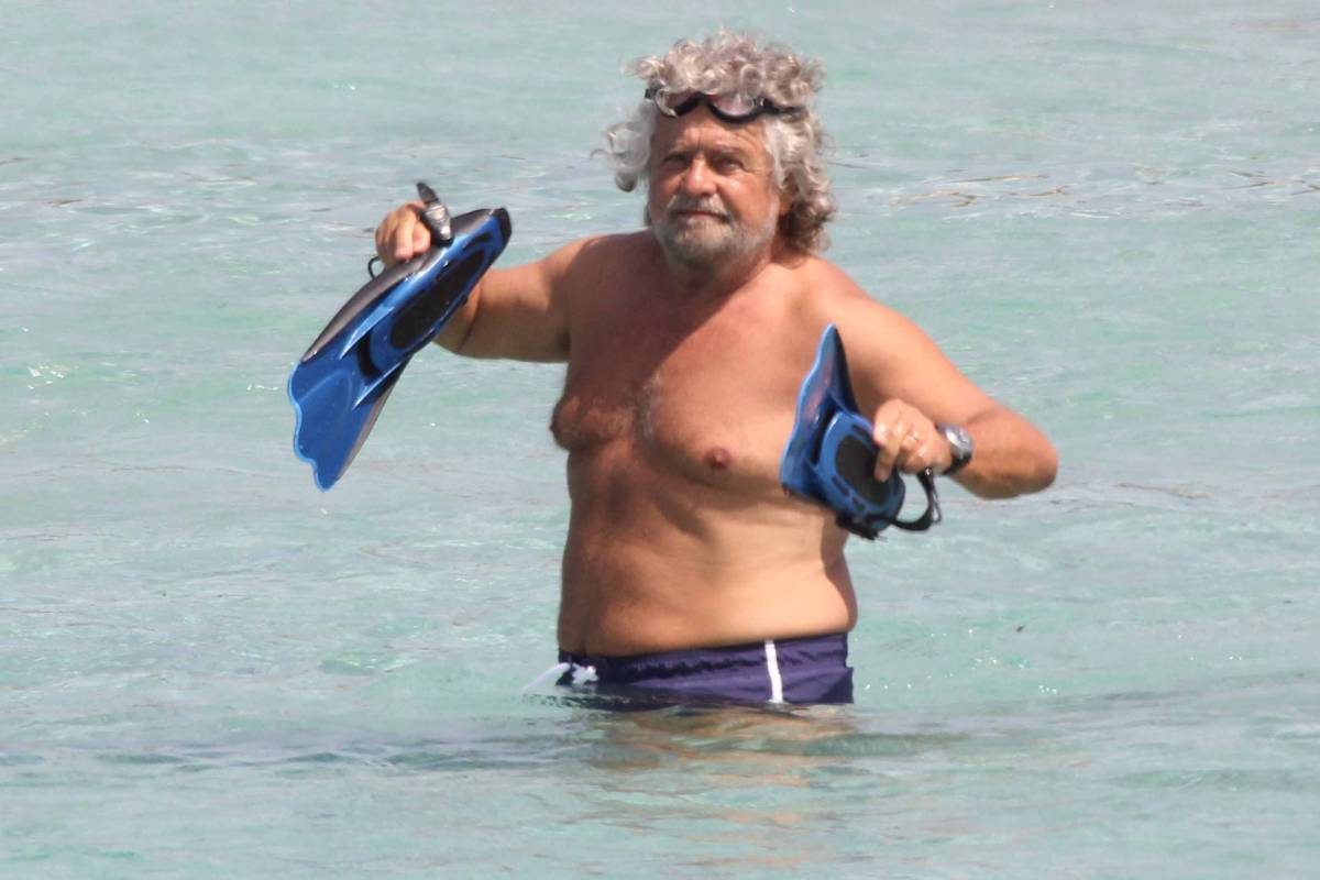 Beppe Grillo: "La luce del sole è il miglior disinfettante".  Parla di Conte e Di Maio?