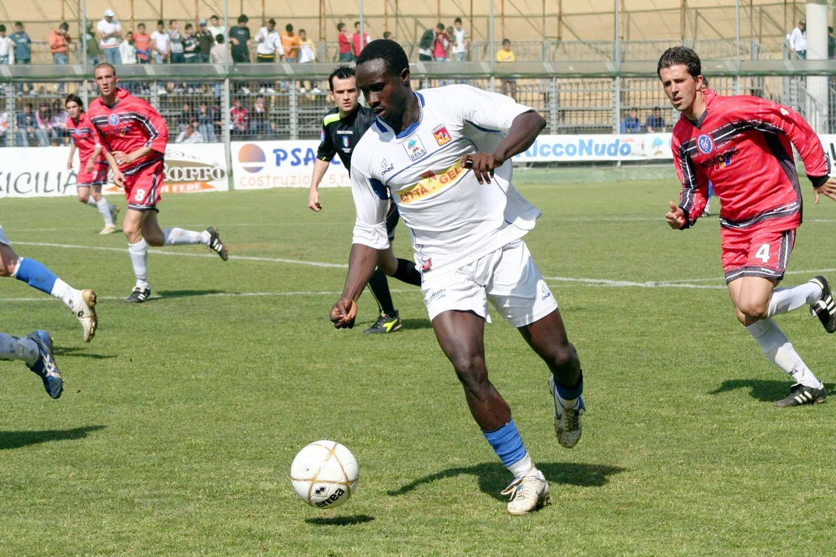 Nigeriano trovato morto in auto a Palermo: era Akeem Omolade, aveva giocato con il Torino in serie A