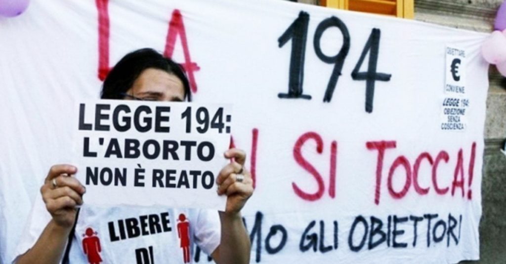 Parliamo di aborto negli Usa per non parlare delle ingiustizie italiane sull'aborto