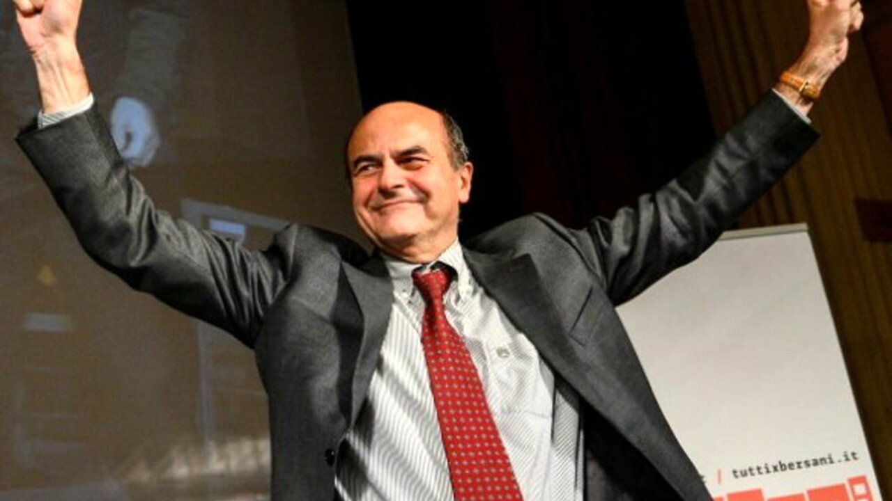 Bersani insiste: "Tentare di ricucire con M5s, non dobbiamo fare delle fatwe"