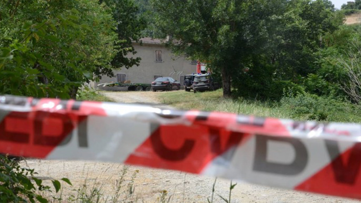 Un corpo decapitato trovato in un dirupo sull'Appennino: era un agricoltore di 55 anni
