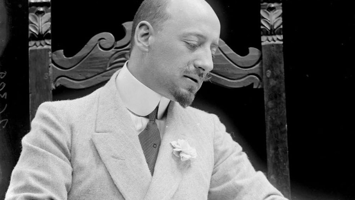 "D'Annunzio, l'uomo che inventò sé stesso", questa sera alle 21.20 su Rai3