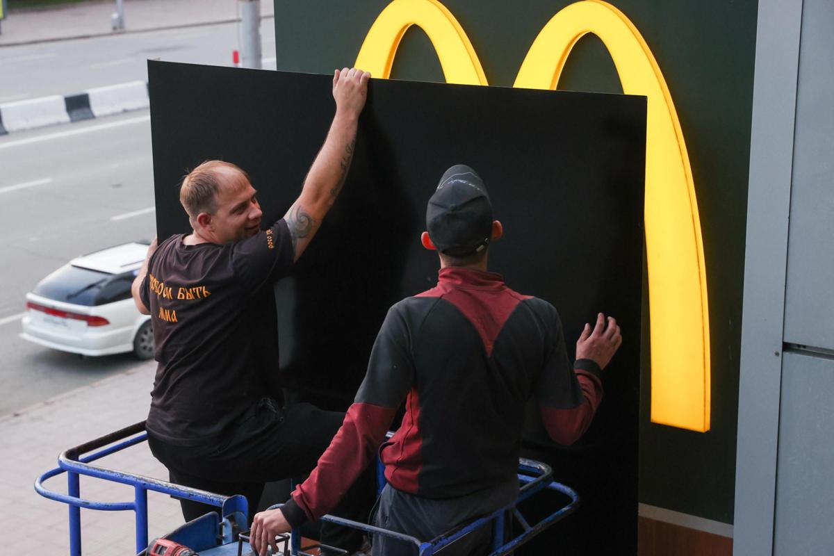 Russia, i McDonald's riaprono ma ora si chiamano Vkousno i totchka