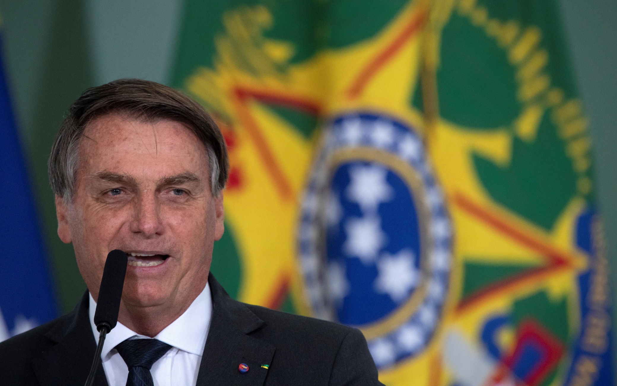 Brasile, Bolsonaro annuncia la candidatura alla presidenza ma Lula ha un grande vantaggio