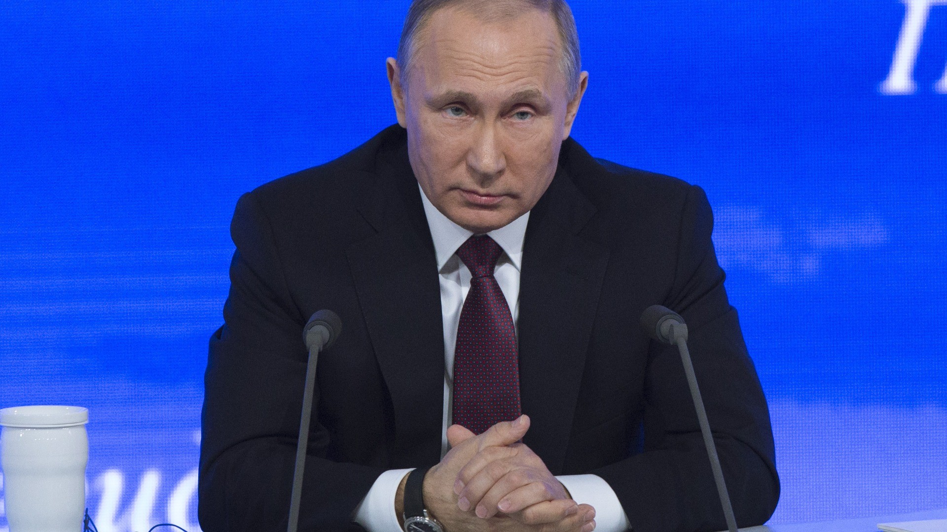 Putin insiste nella propaganda: "Sanzioni? Ai leader occidentali non interessa il benessere dei propri cittadini"