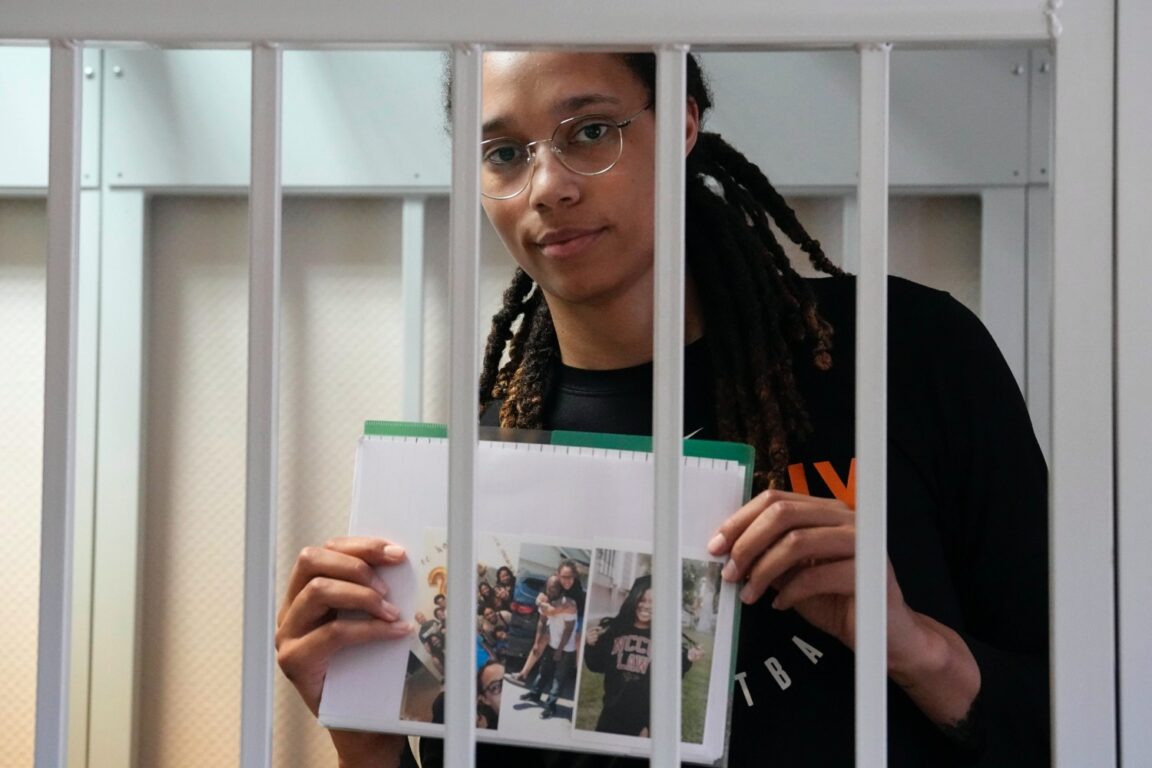 Brittney Griner: gli Usa per la liberazione della cestista e di Paul Whelan offrono il "Mercante di morte" Brittney Griner: gli Usa per la liberazione della cestista e di Paul Whelan offrono il "Mercante di morte"