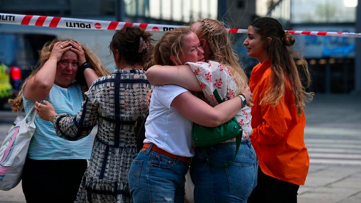 Copenhagen, l'attentatore ha problemi mentali: ha ucciso 3 persone in un centro commerciale