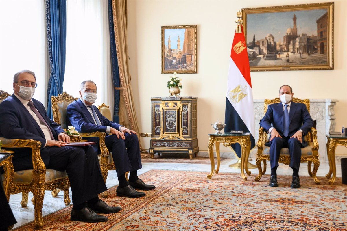 Lavrov in Egitto da Al-Sisi come prima tappa di un tour africano