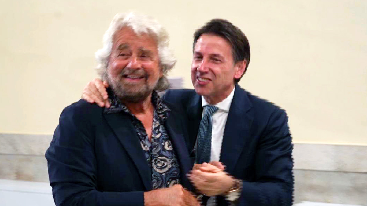 Grillo si augura un governo Meloni di lunga durata: "Così il M5s può crescere ancora"